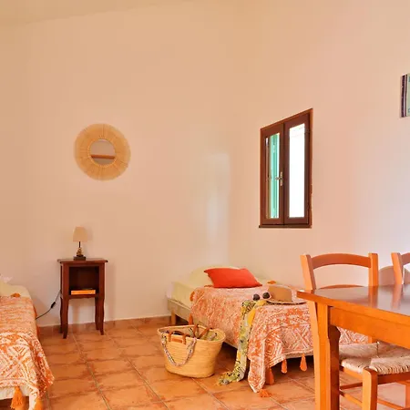 Studio Studio 2 Personnes By Interhome Apartment